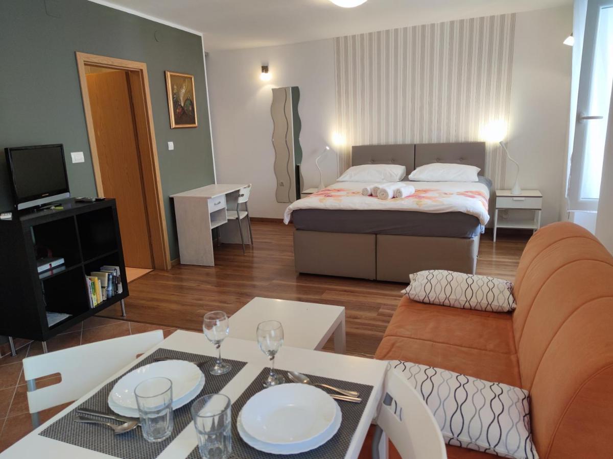 רוביני Apartment Casa Nova מראה חיצוני תמונה