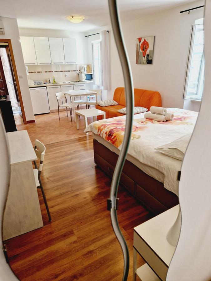 רוביני Apartment Casa Nova מראה חיצוני תמונה